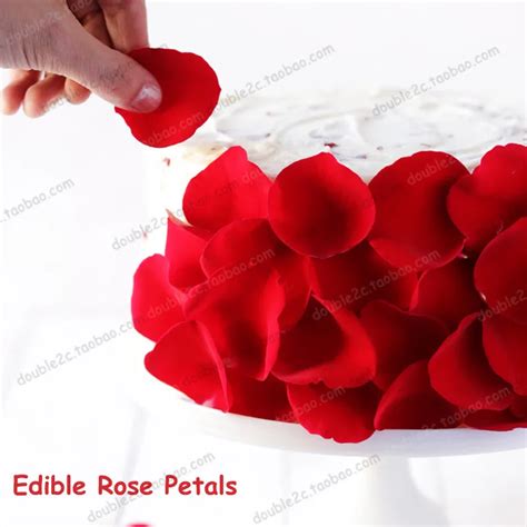 edible rose petals for cakes.